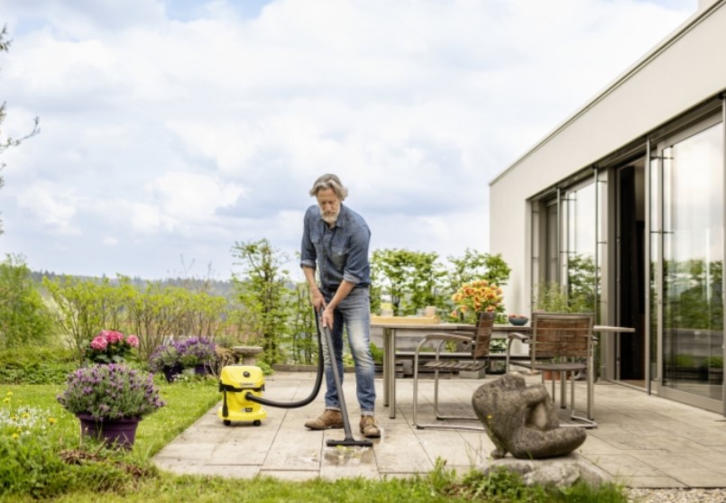 Пилосос промисловий акумуляторний Karcher WD 2-18 (1.628-500.0)