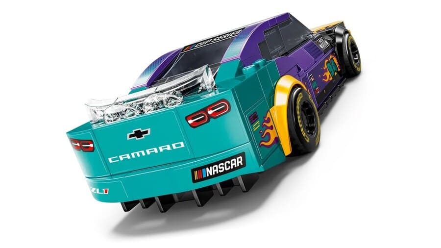 Конструктор Lego Speed Champions Nascar Next Gen Chevrolet Camaro ZL1 328 деталей (76935)