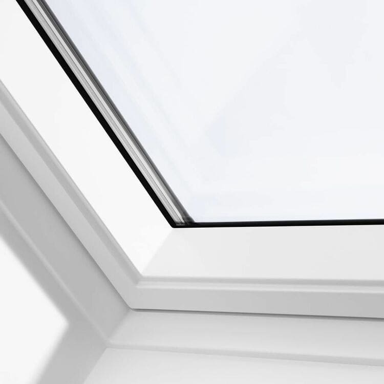 Окно мансардное VELUX GGU MK10 0066 78x160см дерево в полиуретане