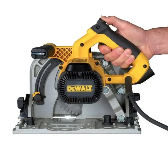   DeWALT DWS520KT