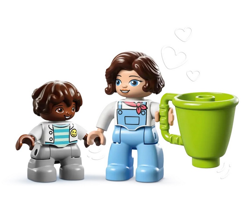 Конструктор Lego Duplo Town Семейный дом на колесах 31 деталь (10986)