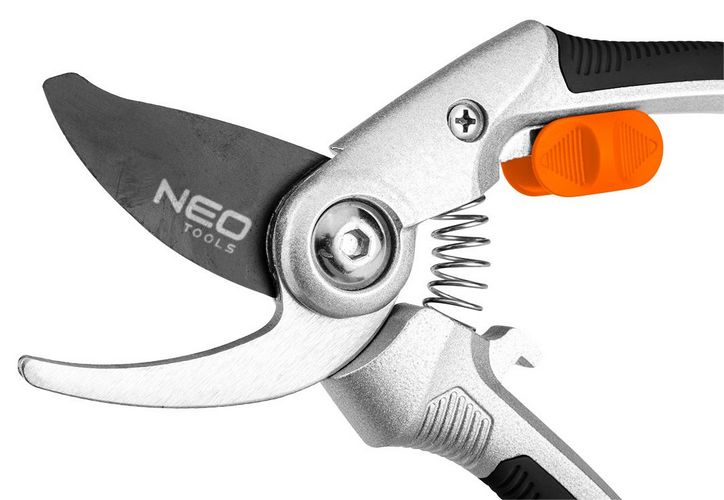   Neo Tools 210 (15-212)