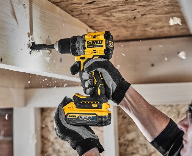 - DeWALT DCD800H2T+DCF840N