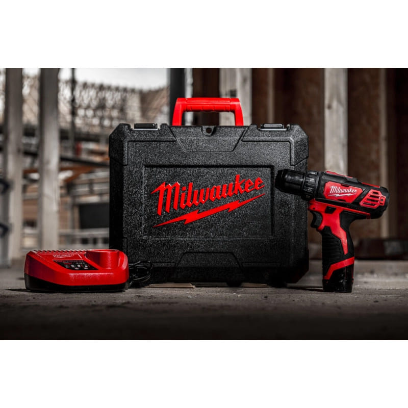 -  Milwaukee M12 BDD-152C (4933451460)