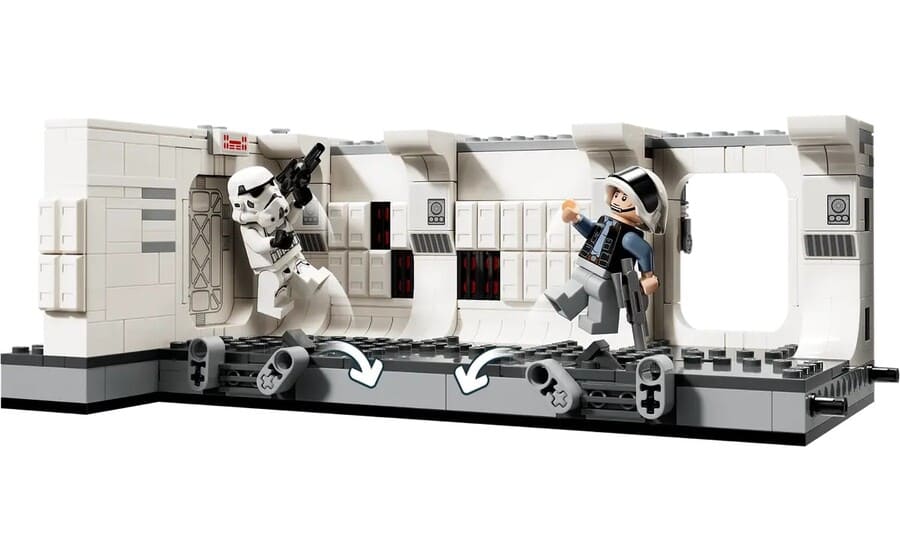 Конструктор Lego Star Wars Посадка на борт Тантів IV 502 деталі (75387)