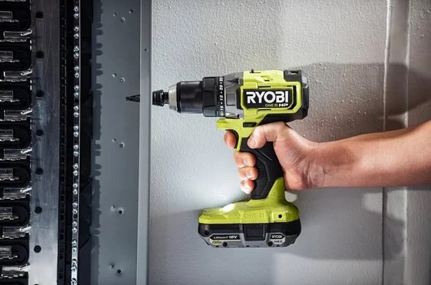 Акумулятор Ryobi ONE+ RB1820C 18В 2А (5133005052UNP)