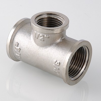 Тройник переходной Valtec 1 1/4"х3/4"х1 1/4" вн.-вн.-вн. VTr.750.N.0705