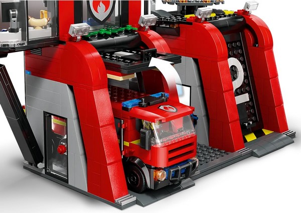  Lego City      843  (60414)