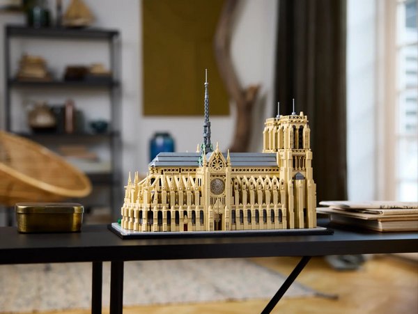  Lego Architecture --- 4383  (21061)