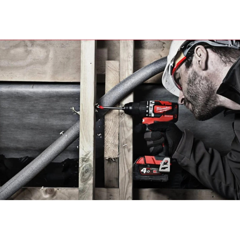 - Milwaukee M18 CBLPD-422C (4933472116)