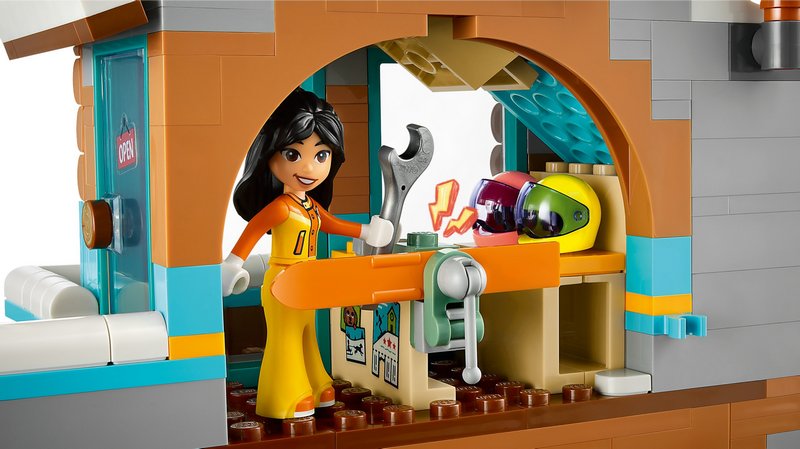  Lego Friends      980  (41756)