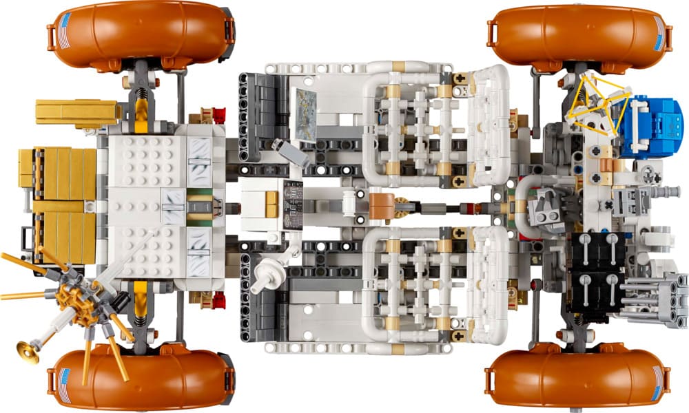 Конструктор Lego Technic Місячний автомобіль NASA Apollo 1913 деталей (42182)