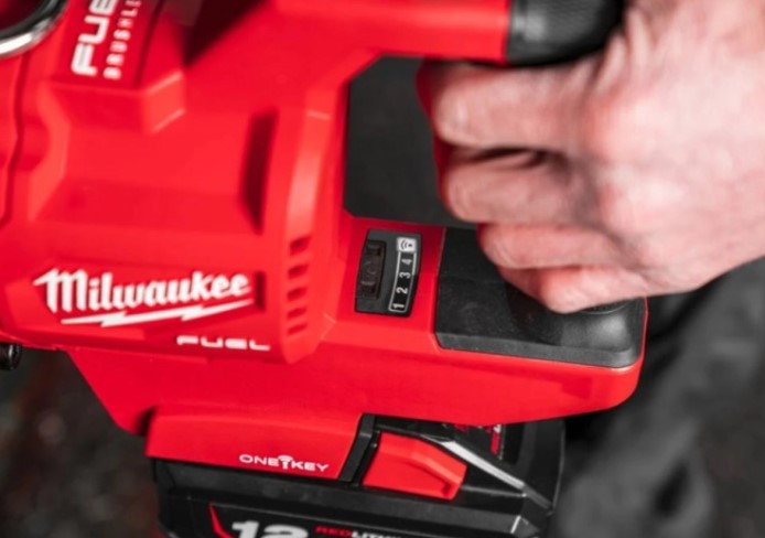   Milwaukee M18 FUEL ONEFHIWF1DS-121C (4933472072)