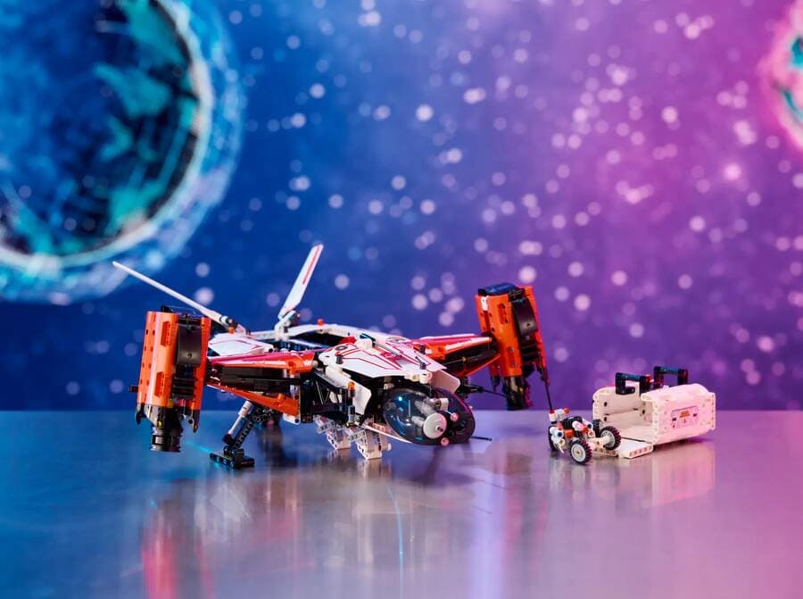 Конструктор Lego Technic Вантажний космічний корабель VTOL LT81 1365 деталей (42181)