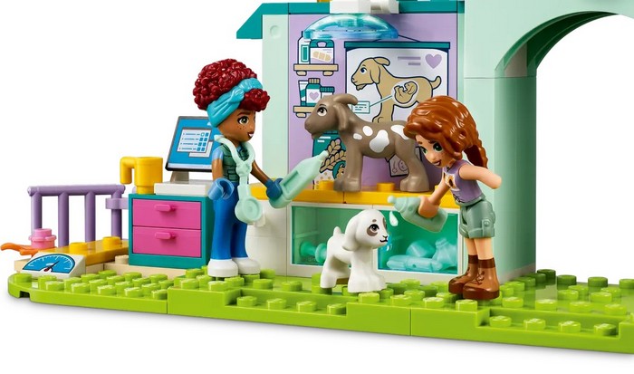  Lego Friends      161  (42632)