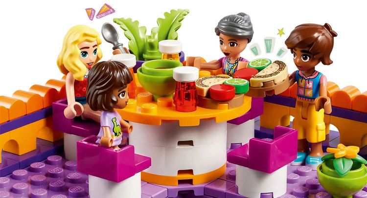  Lego Friends -.   695  (41747)