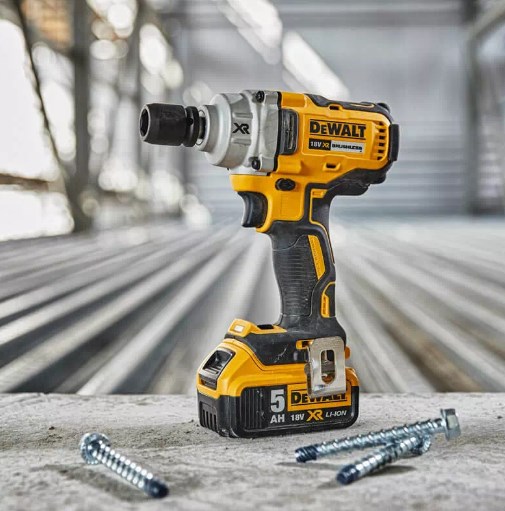 Гайковерт ударний акумуляторний DeWalt DCF894P2