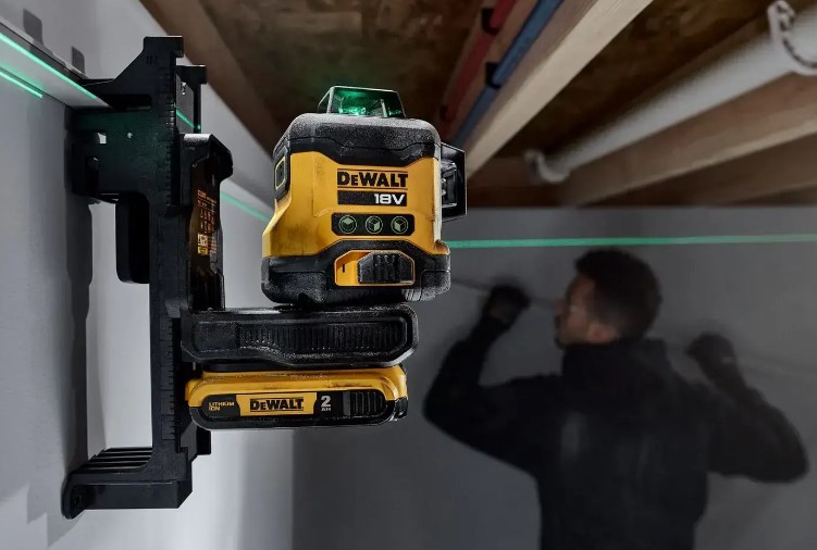 Рівень лазерний лінійний DeWALT DCLE34031D1