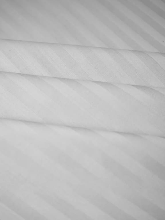 Фото комплект постельного белья lighthouse sateen stripe white 220x200см, 2x50x70см (603661_2,0)