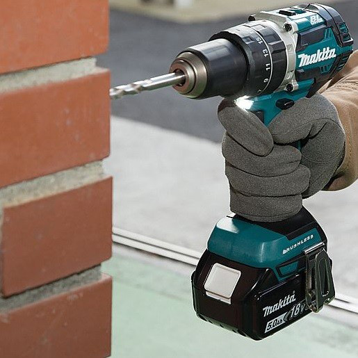 -  MAKITA LXT (DHP484RTE)