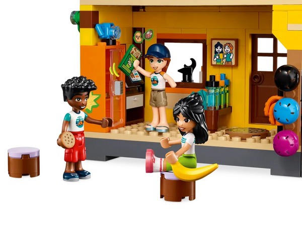  Lego Friends       628  (42626)