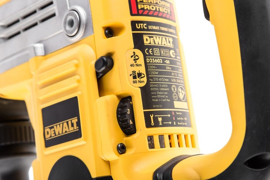 Перфоратор DeWalt D25603K