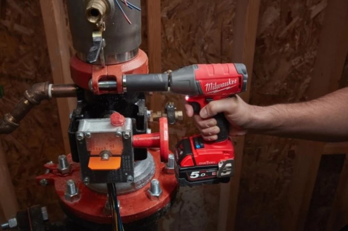   Milwaukee M18 FIW2F12-0X (4933478443)