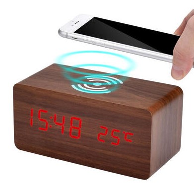 Дерев'яний світлодіодний годинник UFT Wood Wireless clock з бездротовою зарядкою (UFTWWclock)