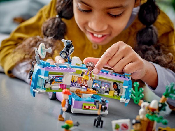  Lego Friends    446  (41749)