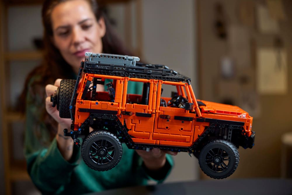 Конструктор Lego Technic Mercedes-Benz G 500 Professional Line 2891 деталь (42177)