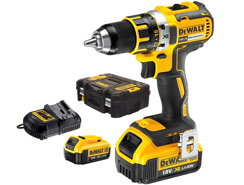 -   DeWALT DCD790M2