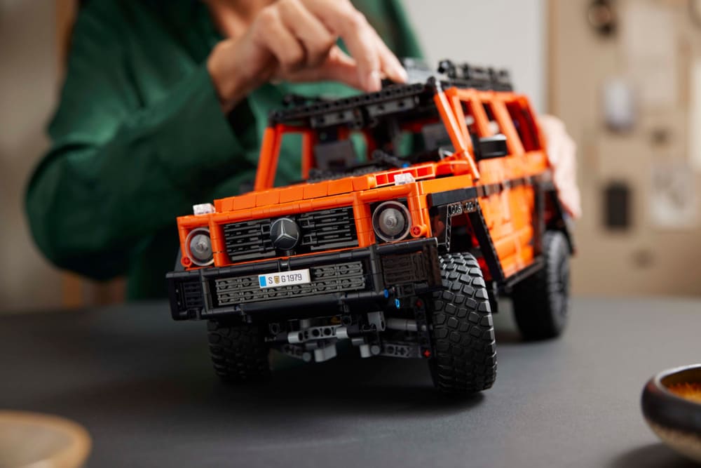 Конструктор Lego Technic Mercedes-Benz G 500 Professional Line 2891 деталь (42177)