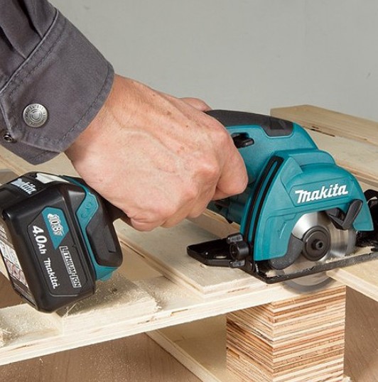 Пила дискова акумуляторна MAKITA CXT (HS301DZ)