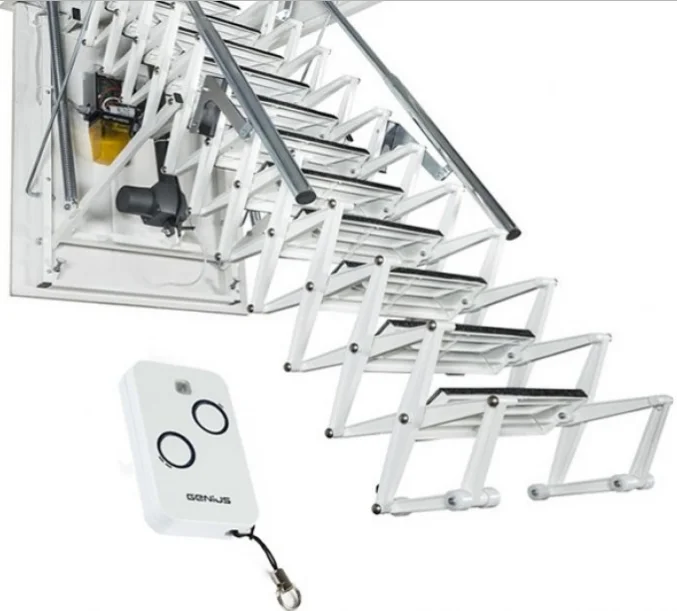 Чердачная лестница с электроприводом Fantozziscale Motorizata Италия