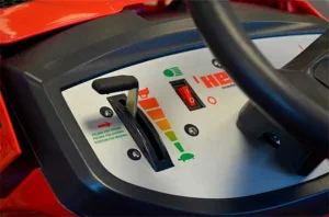 Трактор садовый бензиновый HECHT 5176