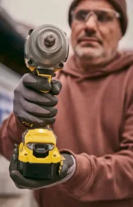 Гайковерт акумуляторний Stanley FatMax SFMCF940M1