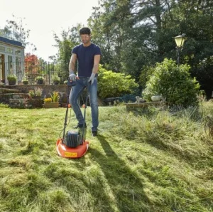 Газонокосилка электрическая BLACK+DECKER BEMWH551