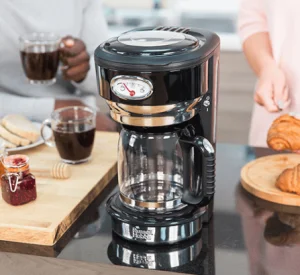 Фото кофеварка russell hobbs 21701-56 retro classic noir