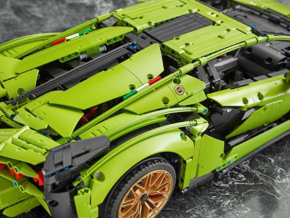 Конструктор Lego Technic Lamborghini Sian FKP 37 3696 деталей (42115)