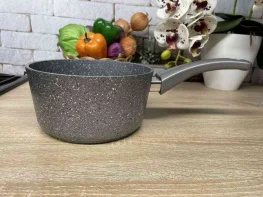 Фото ковш o.m.s. с гранитным покрытием 2л (oms 3217-18-2л-grey)