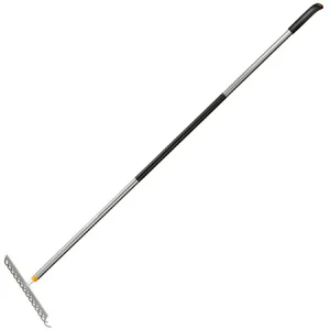 Граблі Fiskars Ergonomic (1077113)