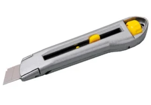 Ніж MasterTool 18 мм, подвійний фіксатор (17-0078)