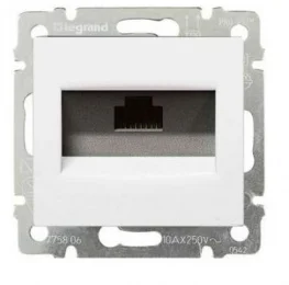 Розетка Legrand Valena Classic 1XRJ45 (774244)