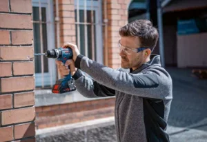 Дриль-шуруповерт ударний Bosch GSB 18V-90 C (06019K6104)