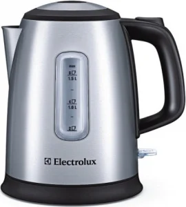 Електрочайник Electrolux EEWA5210
