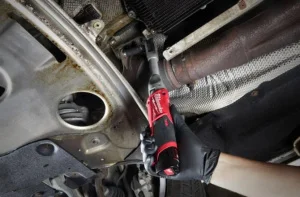 Гайкокрут кутовий акумуляторний Milwaukee M12 FIR38LR-0 (4933471500)