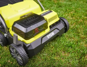 Аэратор-скарификатор Ryobi One+ RY18SFX35A-240 (5133004549)