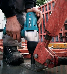 Гайковерт ударний MAKITA TW0350