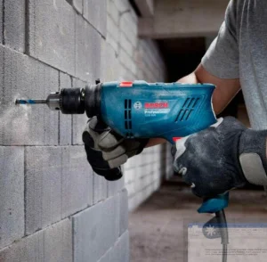 Дриль ударна Bosch GSB 600 (06011A0320)