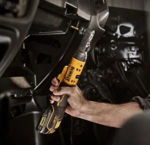 Гайкокрут кутовий DeWALT DCF500N